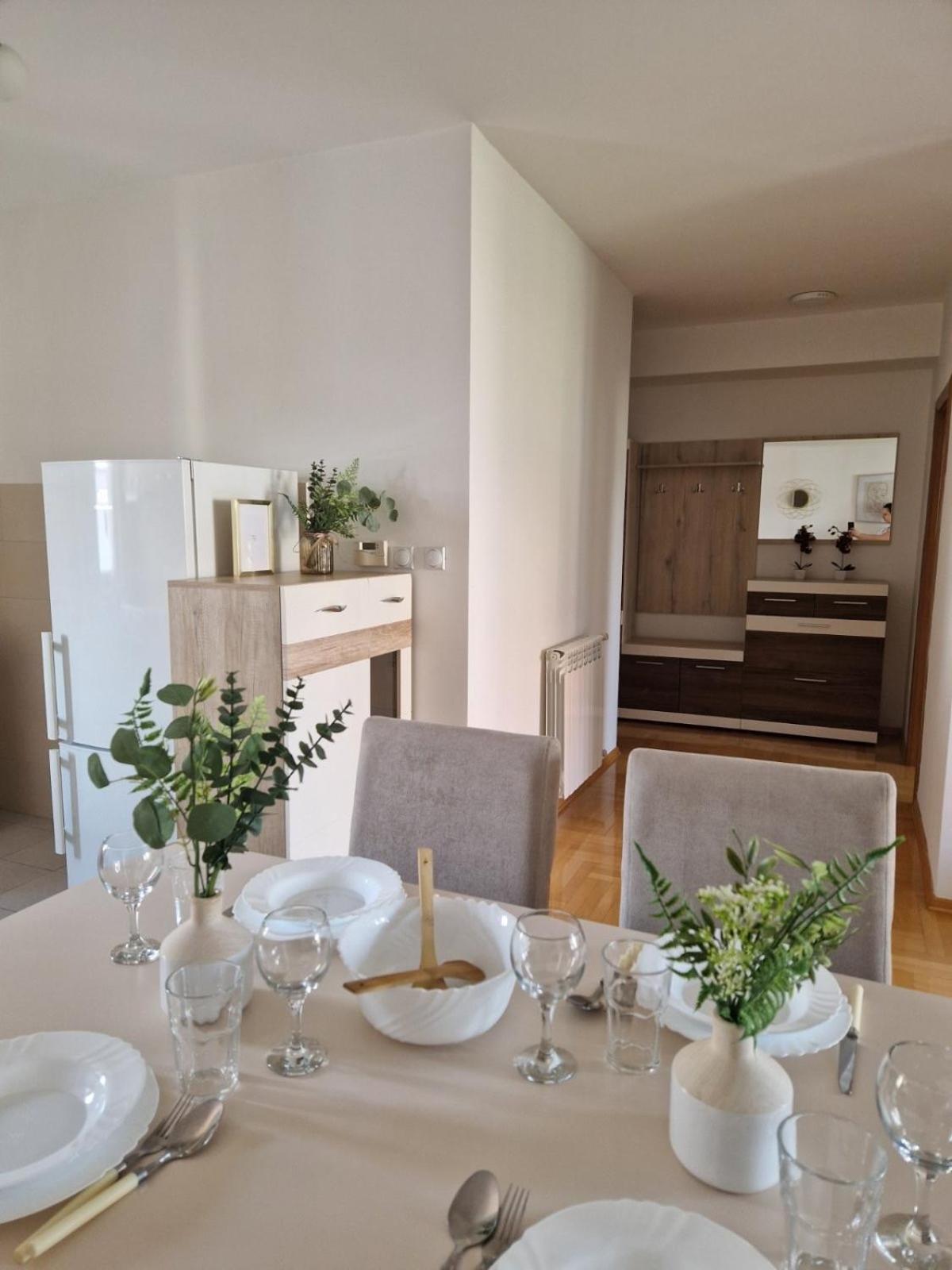 סקופיה Kamche Lux Apartment מראה חיצוני תמונה