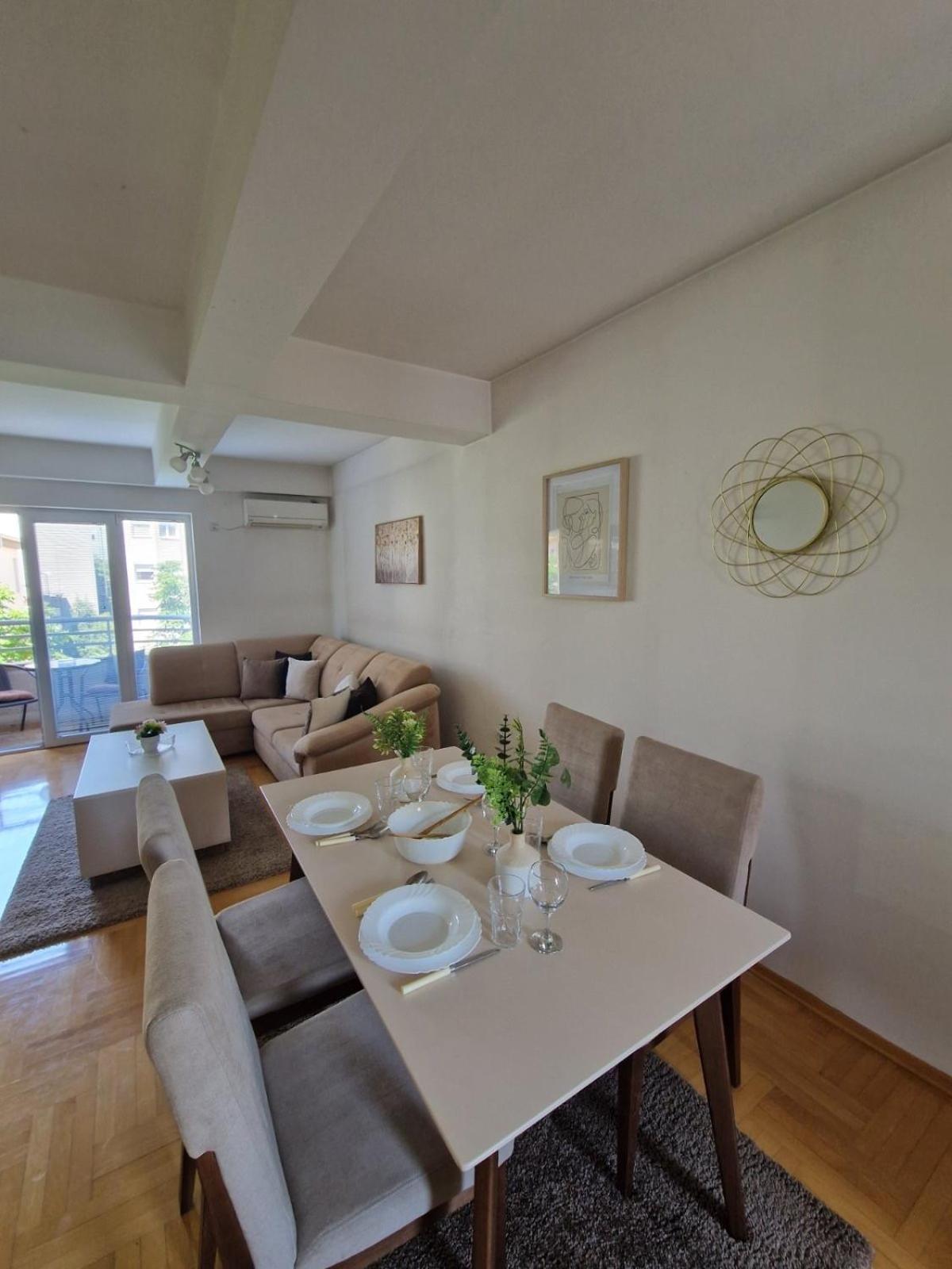 סקופיה Kamche Lux Apartment מראה חיצוני תמונה
