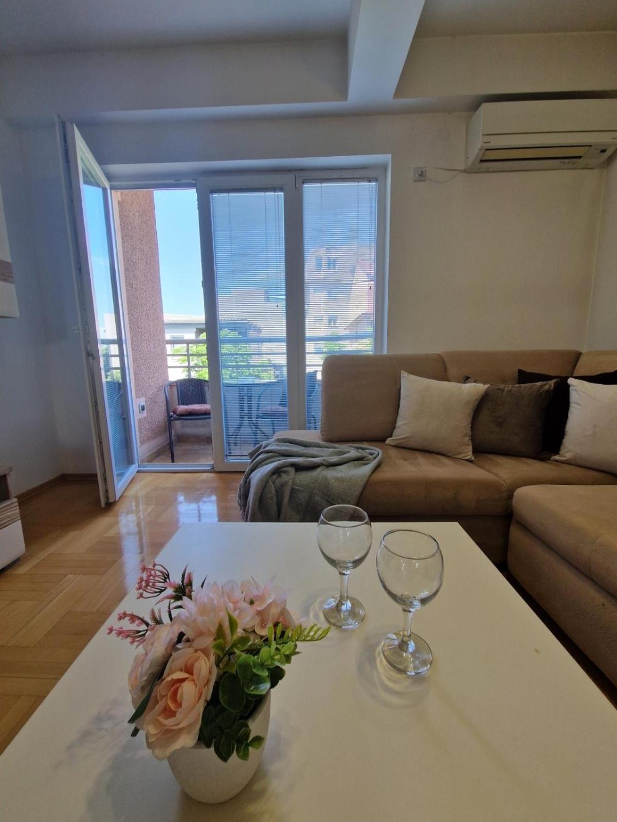 סקופיה Kamche Lux Apartment מראה חיצוני תמונה