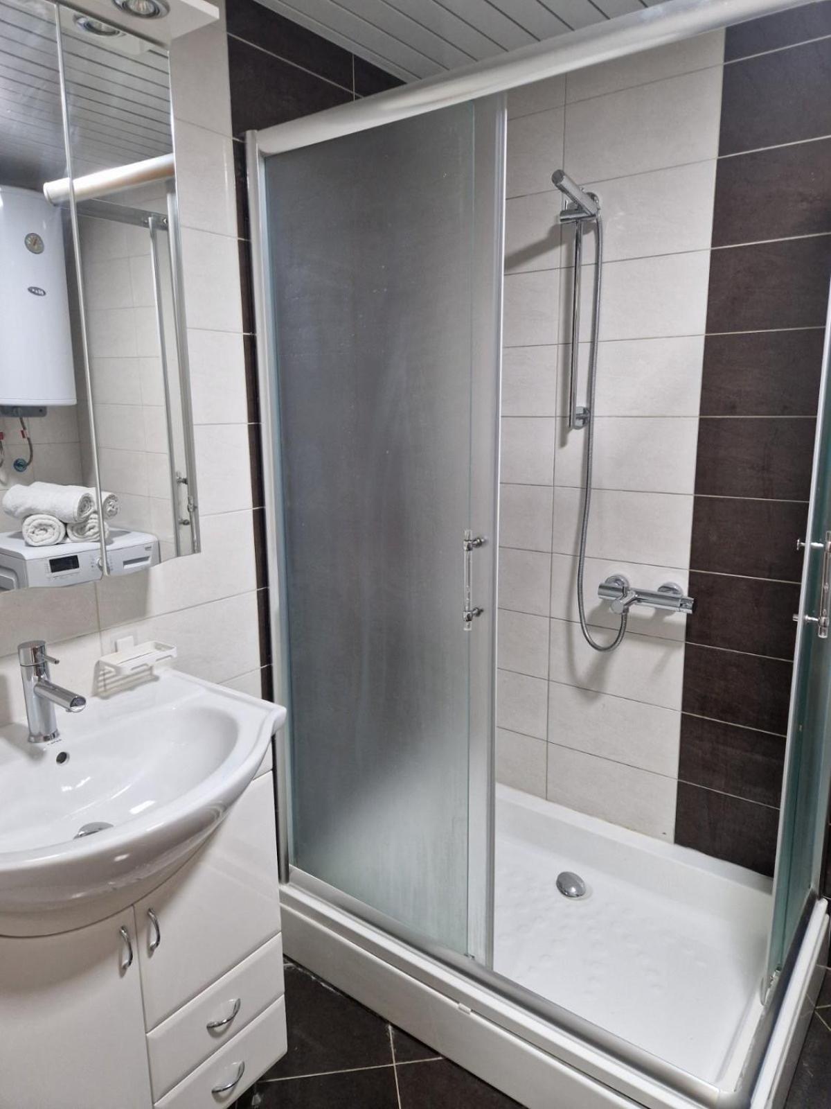 סקופיה Kamche Lux Apartment מראה חיצוני תמונה