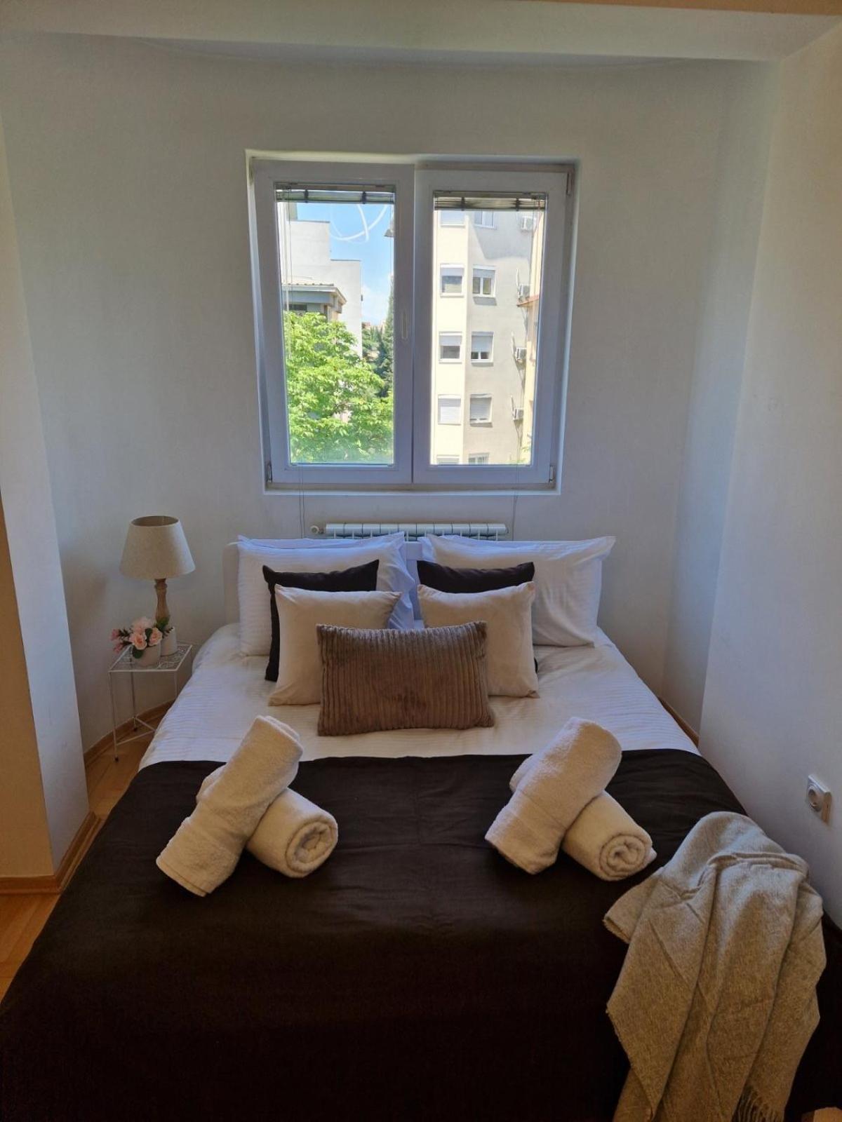 סקופיה Kamche Lux Apartment מראה חיצוני תמונה