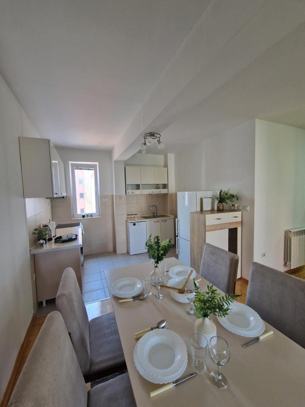 סקופיה Kamche Lux Apartment מראה חיצוני תמונה