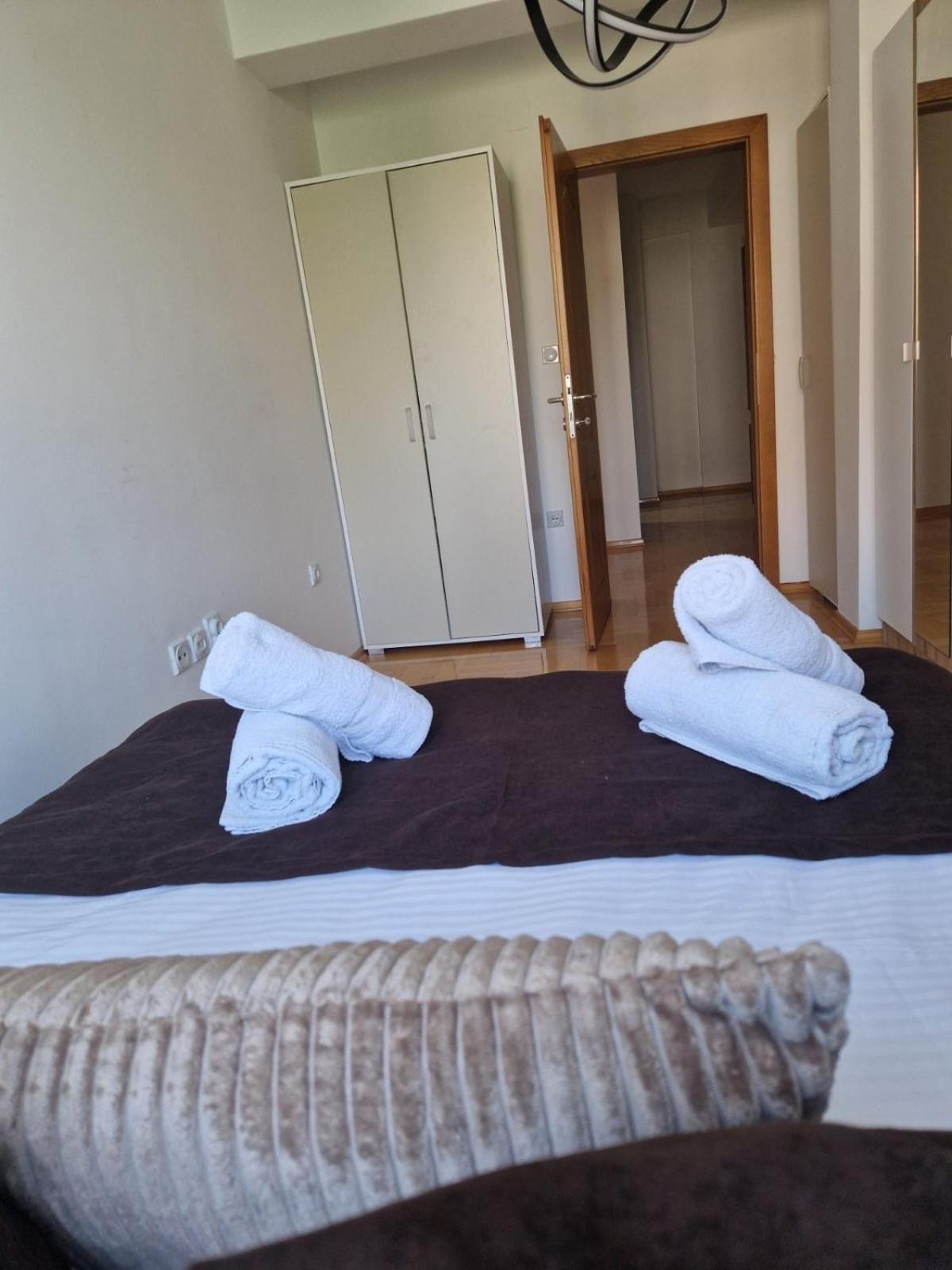 סקופיה Kamche Lux Apartment מראה חיצוני תמונה